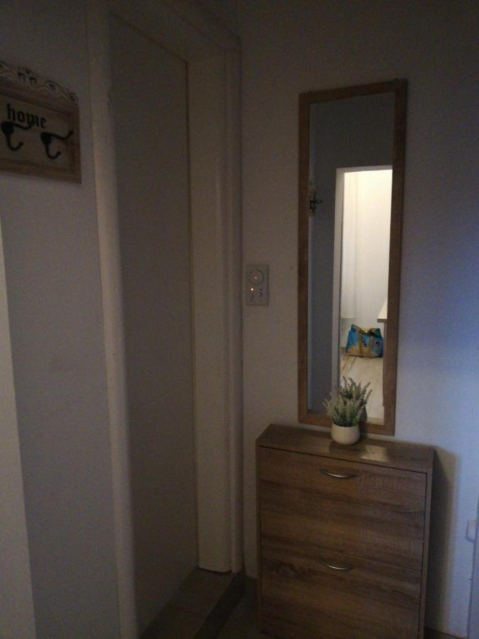 Apartman Emova Apartman Póla Kültér fotó